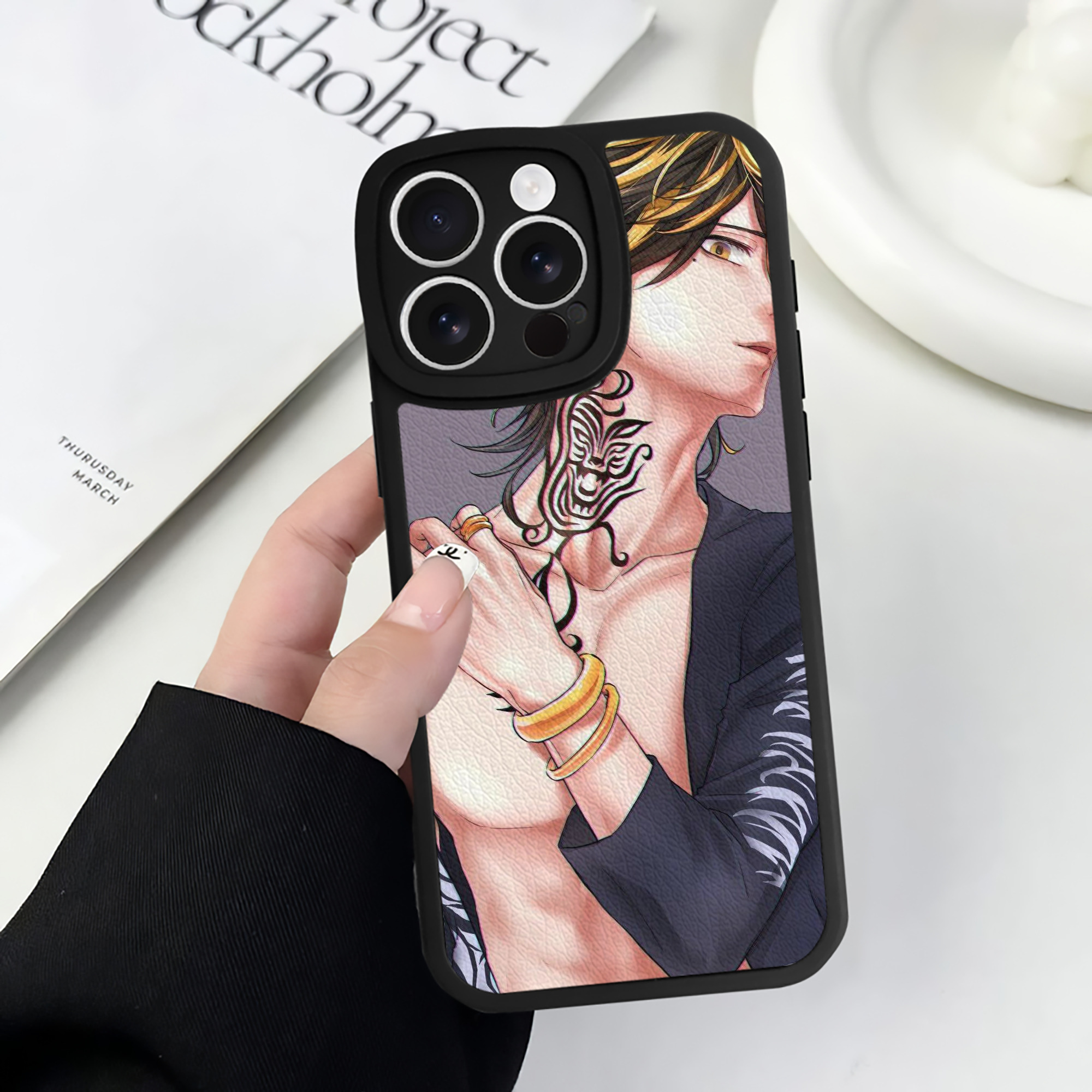 （画像用） 東京リベンジャーズ Tokyo Revengers 【iPhone 16シリーズ対応】シリコンスマホケース（レザー調） 材質：シリコン